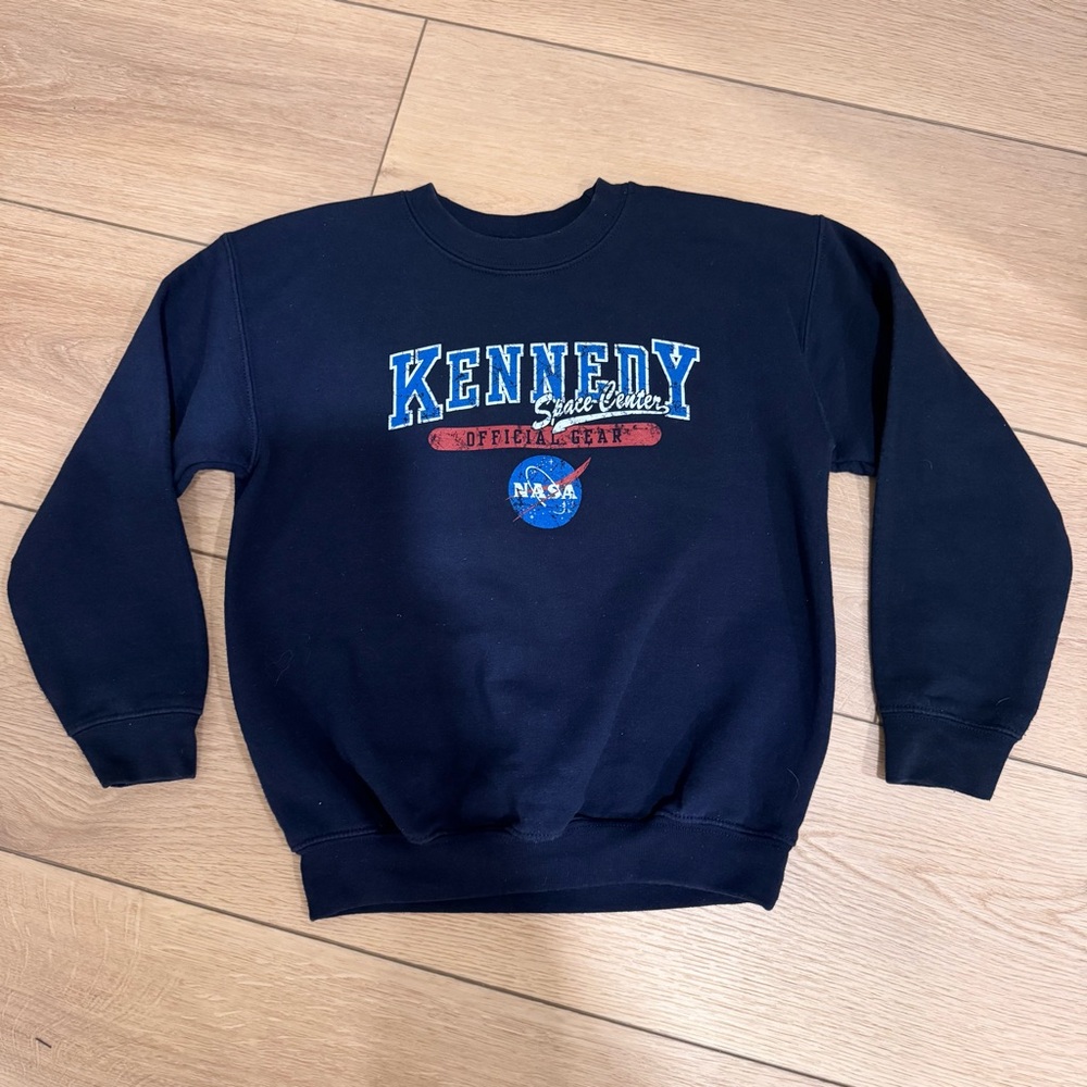 Kennedy Space Center NASA kids sweatshirt M youth boys girls Space Coast FL JFK